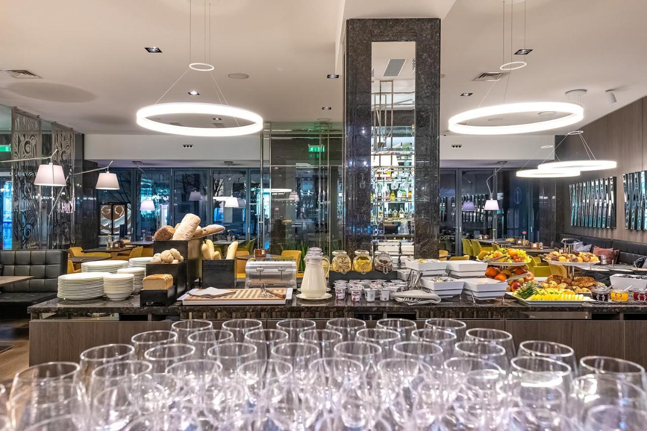 Hotell Congress Avenue 4*