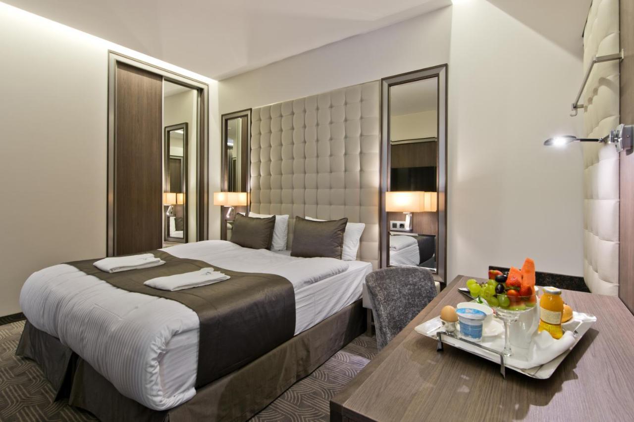 Congress Avenue 4* VNO