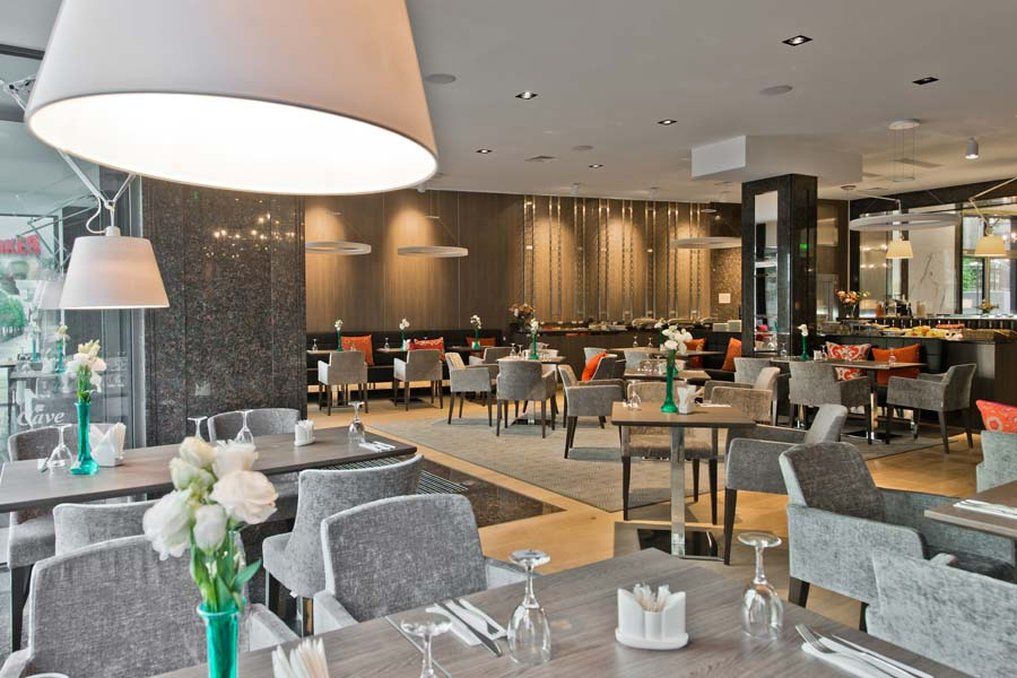 Hotel Congress Avenue 4*